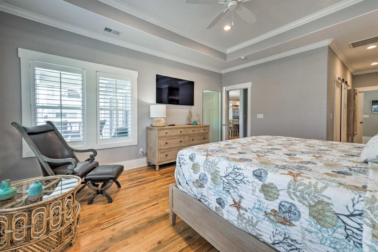 Bright Coastal Abode With Porch And Beach Access! Carolina Beach Eksteriør bilde